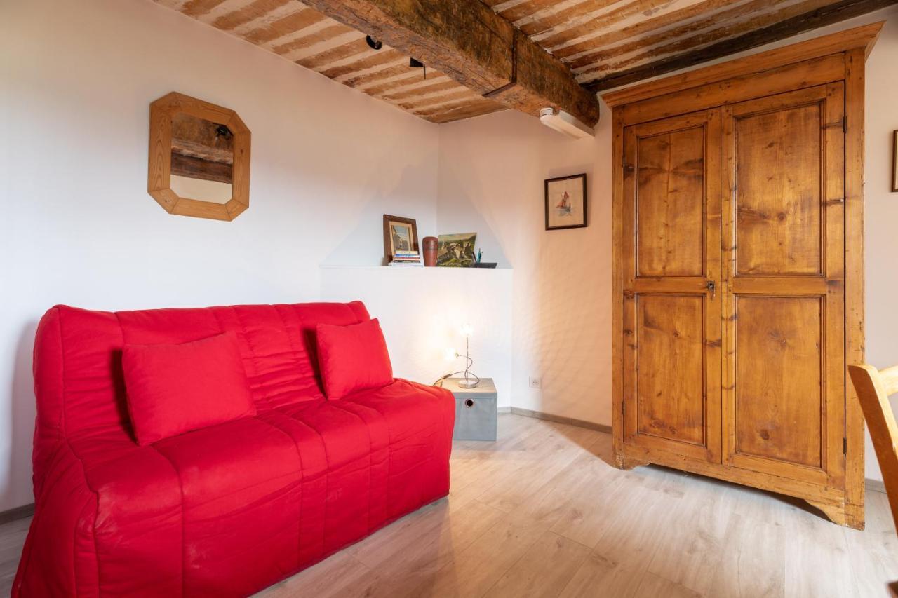 Lou Baoumoun Apartamento Coursegoules Exterior foto